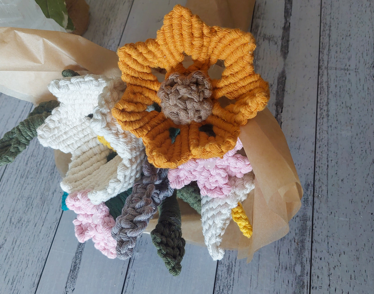 MIXED BOUQUET