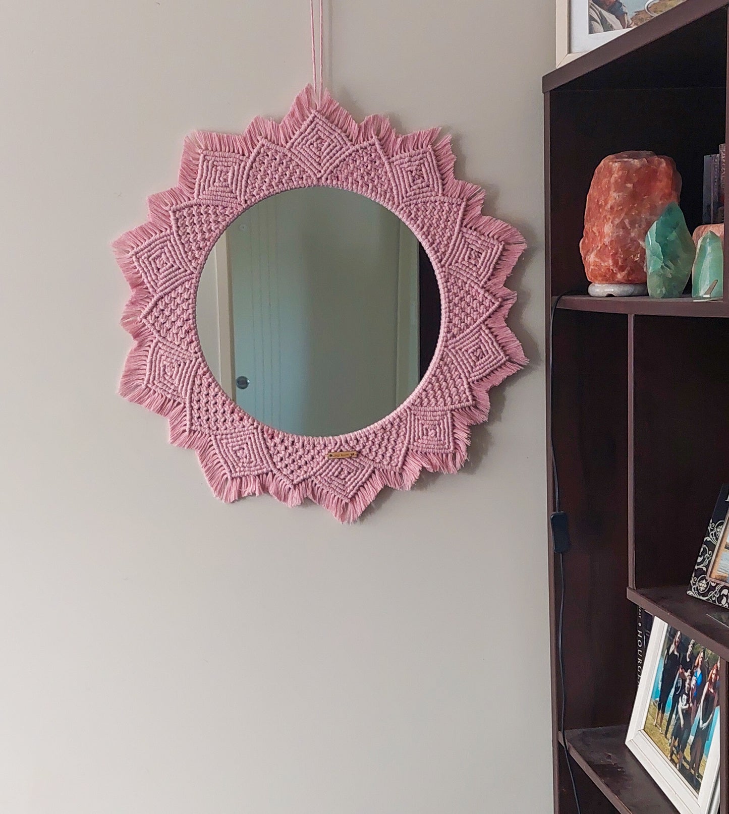 MIRROR | Medium