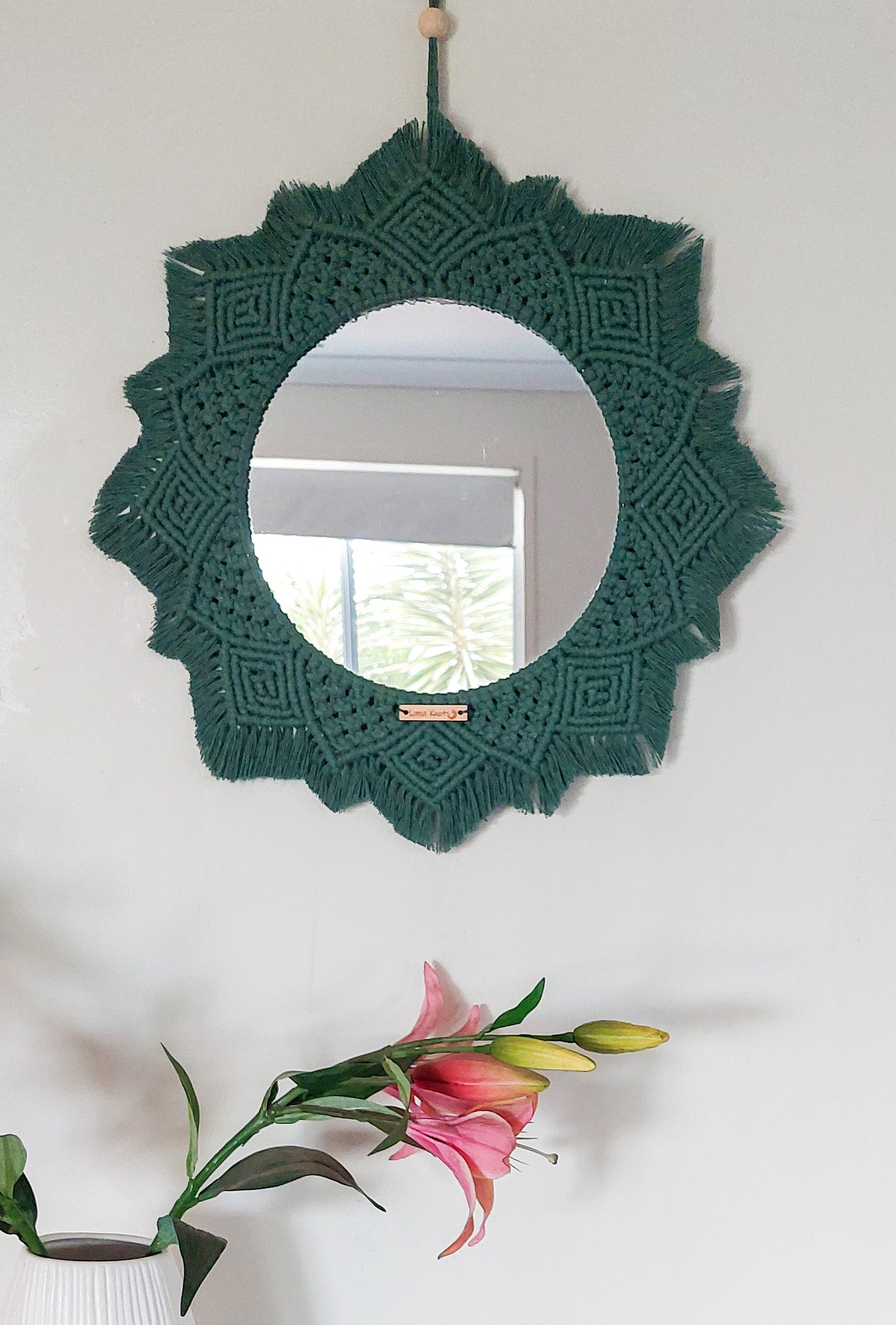MIRROR | Medium