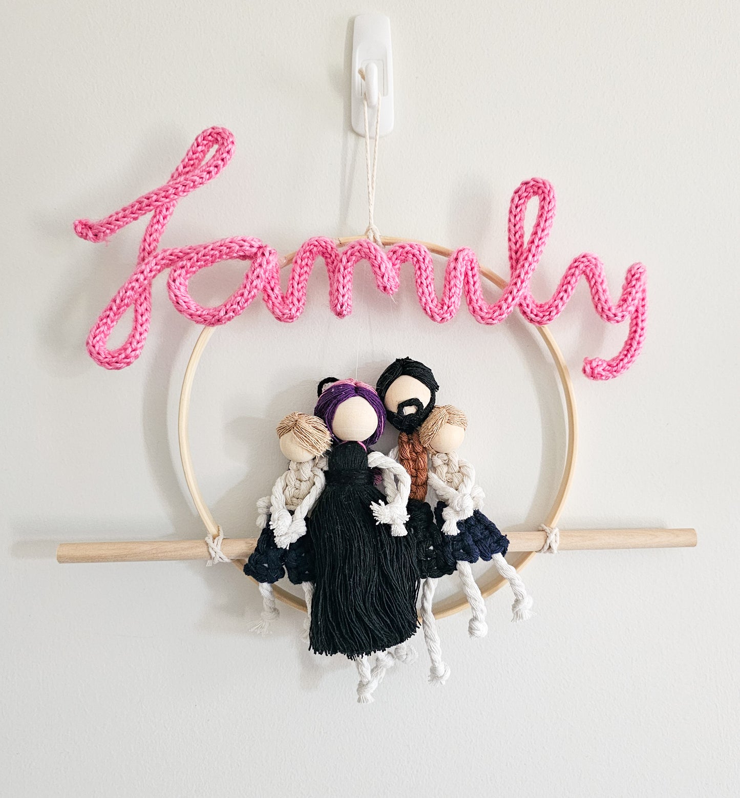 FAMILY PORTRAIT | 1 - 6