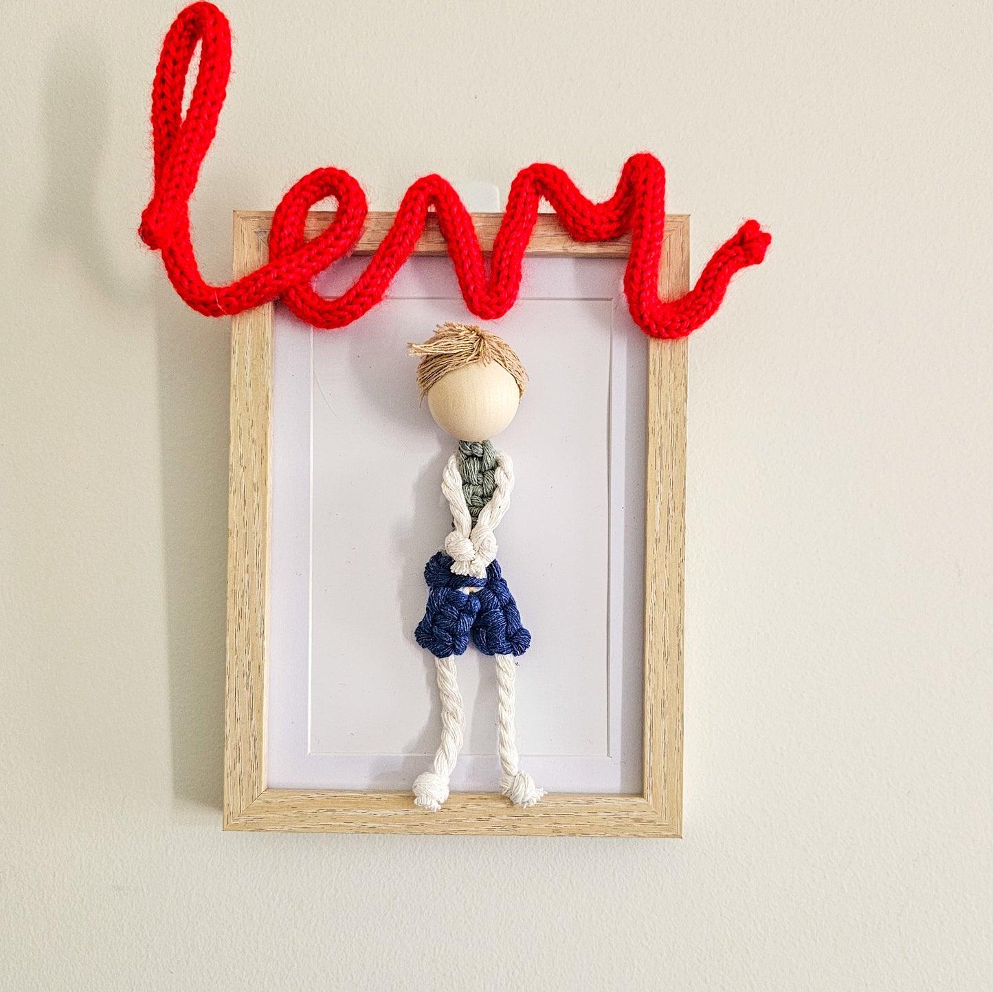 DOLL FRAME | Personalised