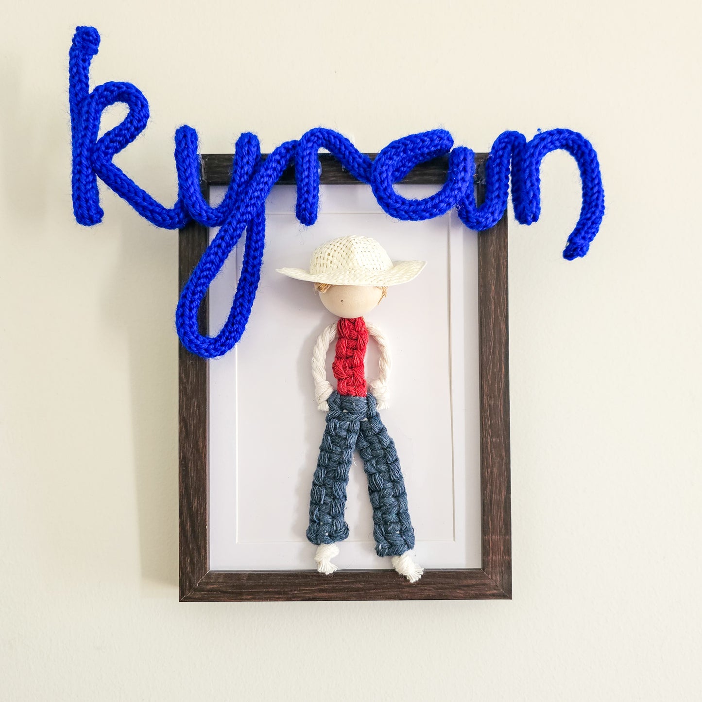 DOLL FRAME | Personalised